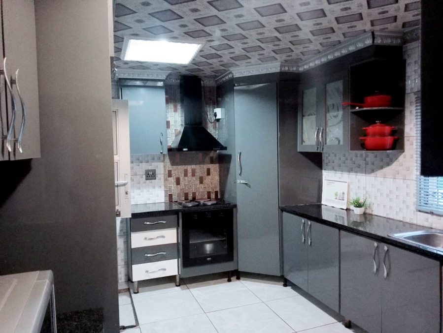  Bedroom Property for Sale in Mdantsane Nu 17 Eastern Cape